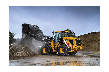 Фронтальный погрузчик JCB 437 Agri в лизинг