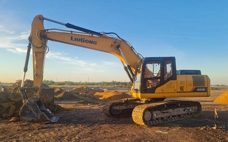 Экскаватор LiuGong 922E