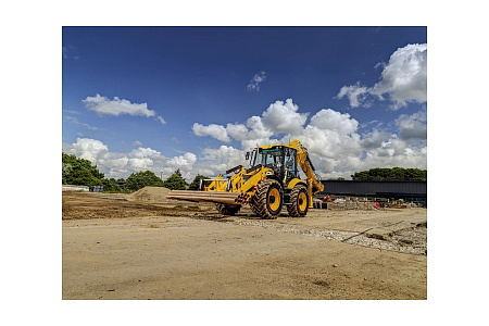 Экскаватор-погрузчик JCB 4CX в лизинг