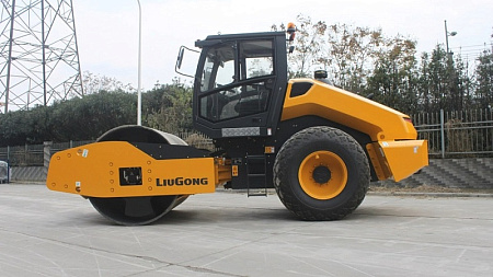 Каток LiuGong 6616E